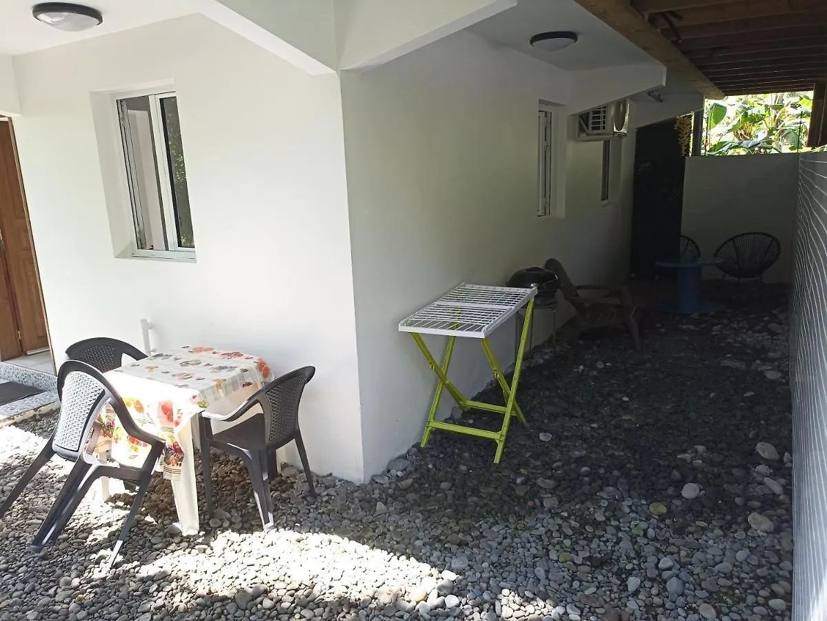 Bungalow Milo Bouillante